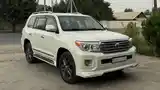 Toyota Land Cruiser, 2013-2