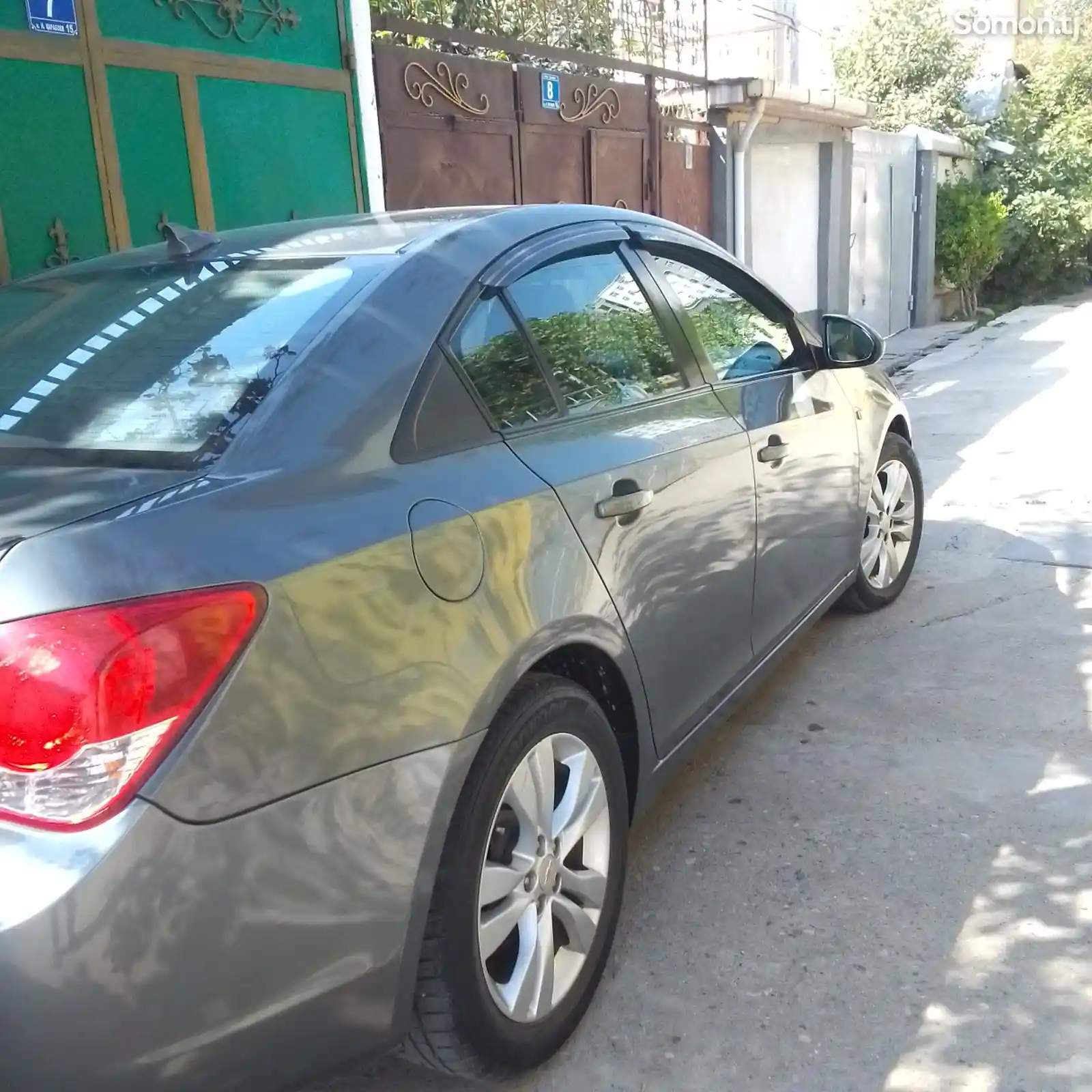 Chevrolet Cruze, 2010-4