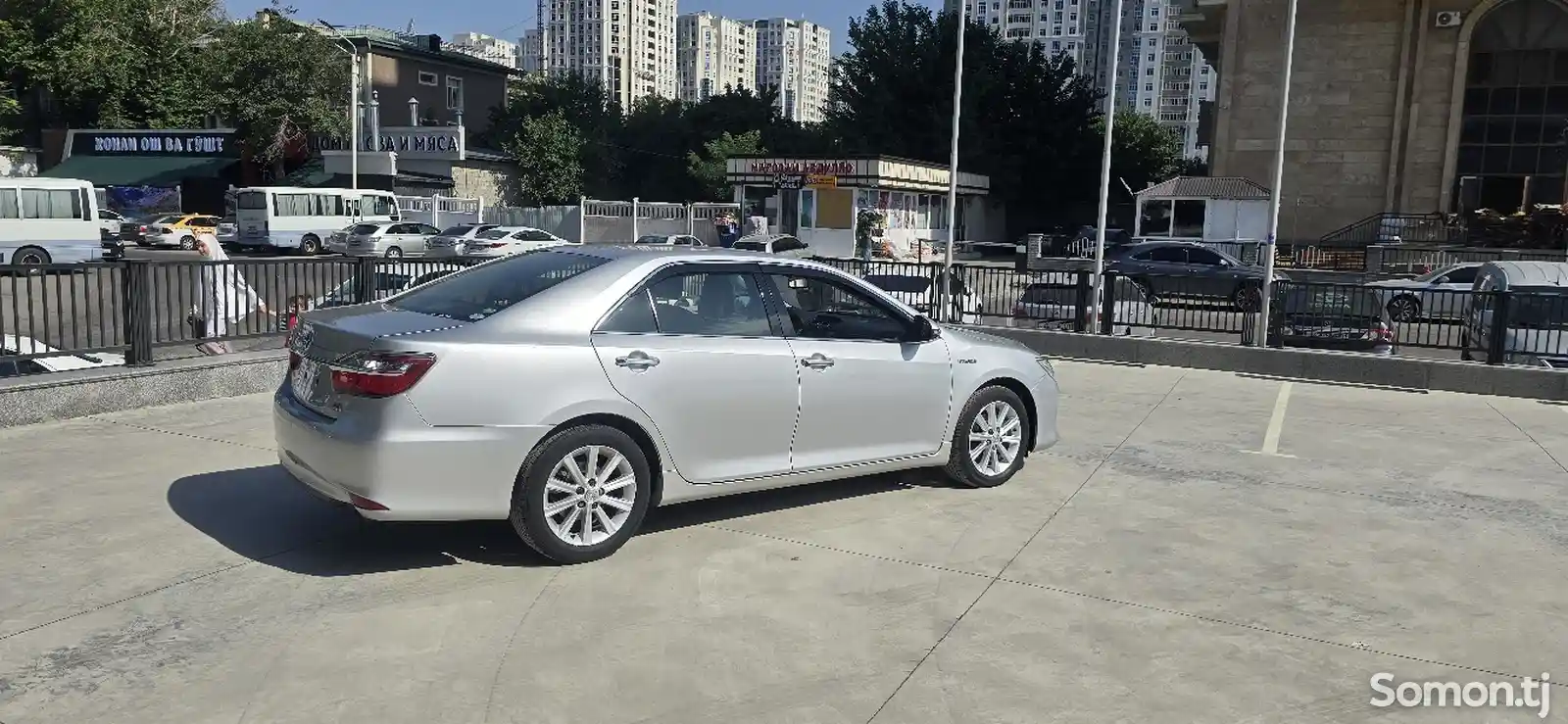 Toyota Camry, 2015-11