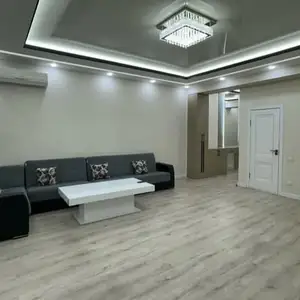 4-комн. квартира, 11 этаж, 156 м², поворот Аэропорт, ул.Айни