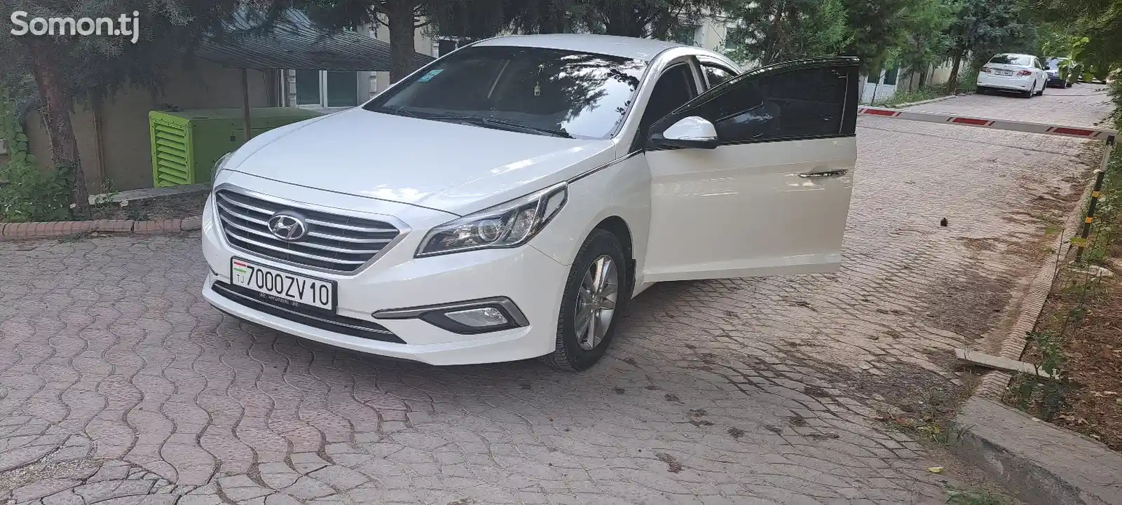 Hyundai Sonata, 2015-12