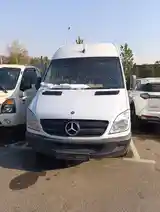 Фургон Mercedes Benz Sprinter 2010-2