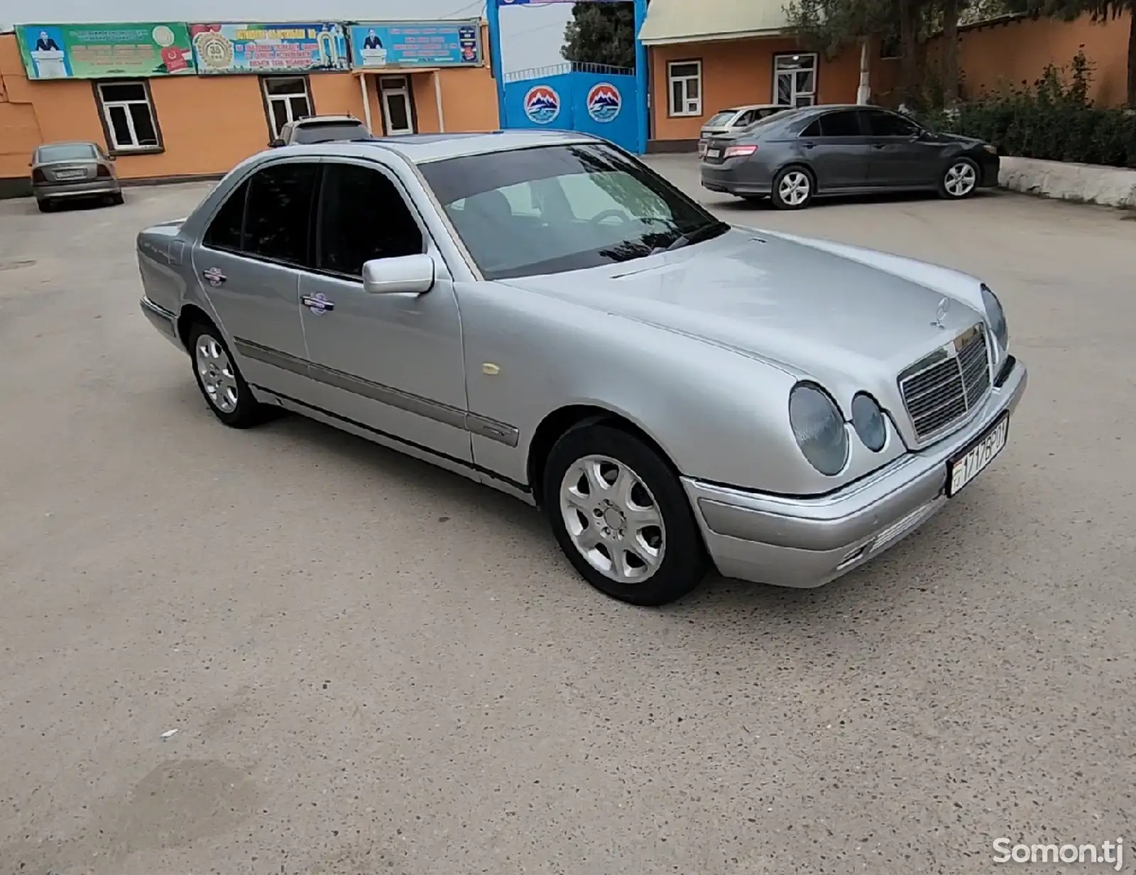 Mercedes-Benz E class, 1998-1