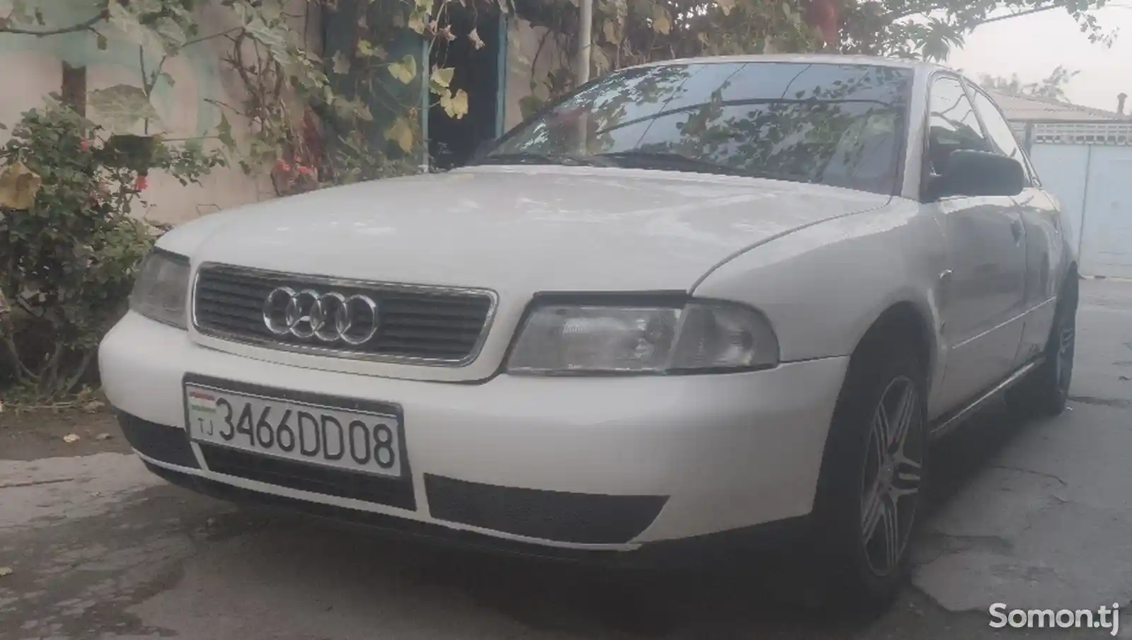 Audi A4, 1995-8