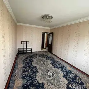 2-комн. квартира, 5 этаж, 60м², Профсоюз