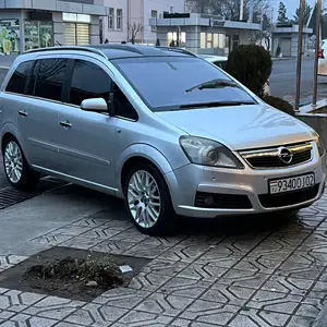 Opel Zafira, 2006