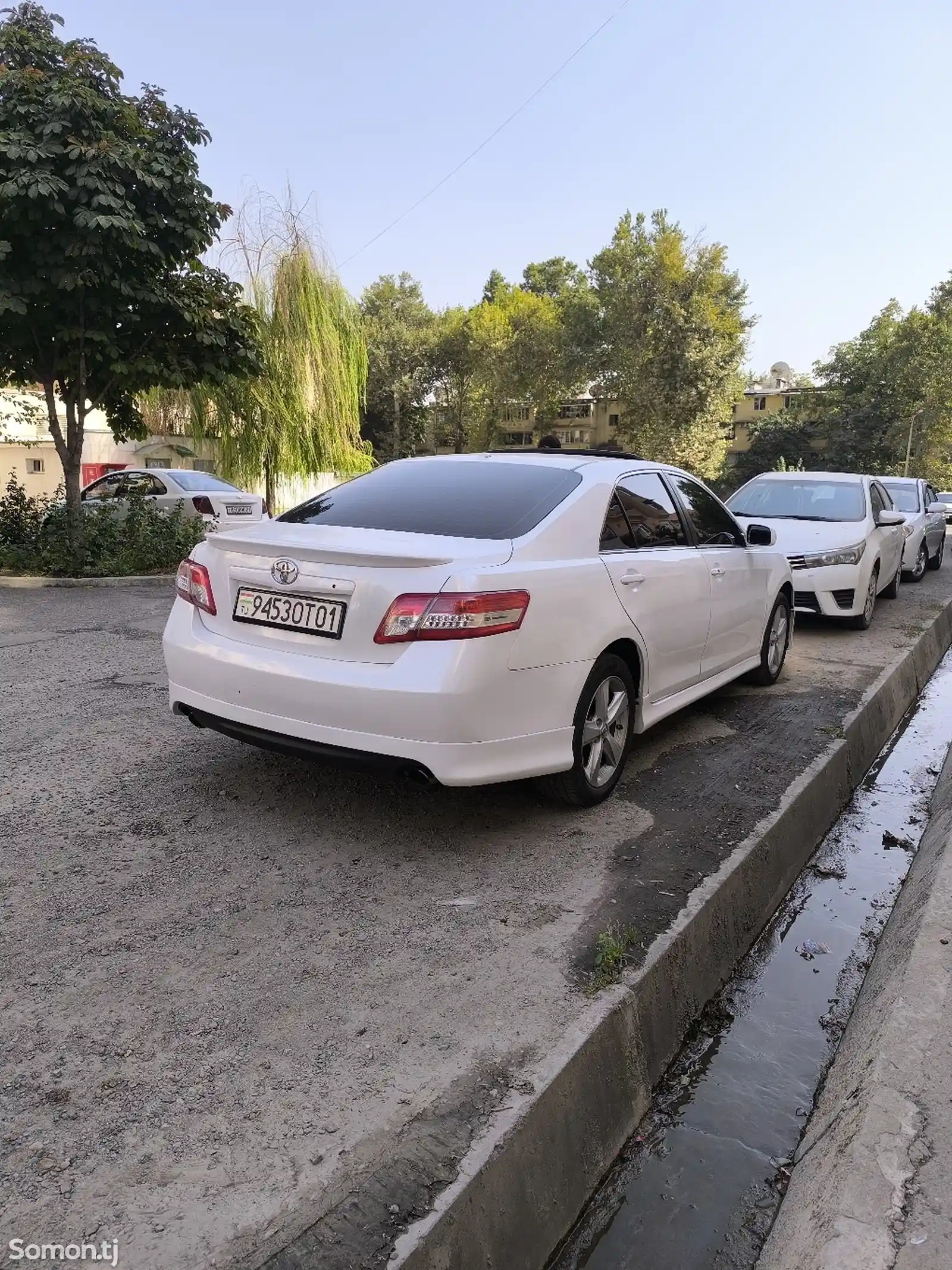 Toyota Camry, 2010-3