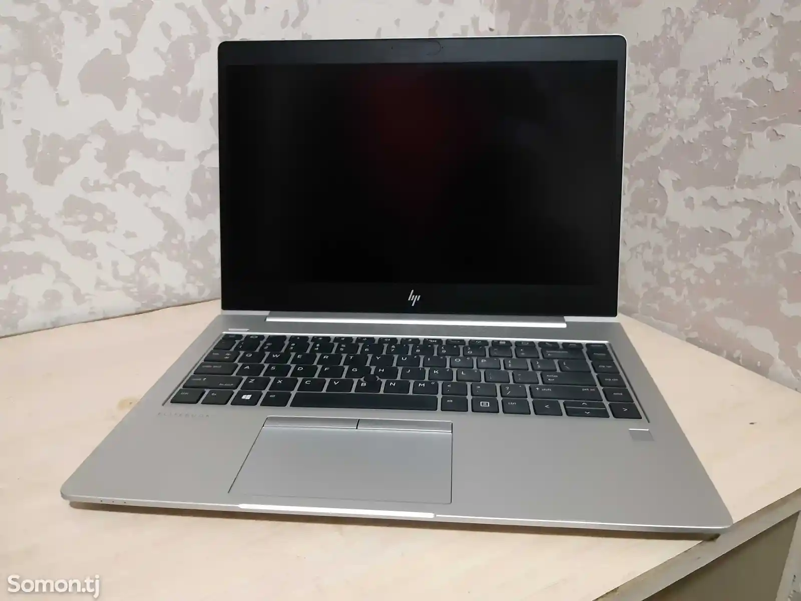 Игровой ноутбук HP AMD Ryzen 7 PRO 3700U 16/512gb-1