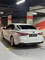 Toyota Camry, 2018-6