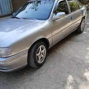 Opel Vectra A, 1993