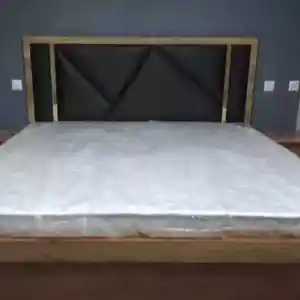 Кровать 1018