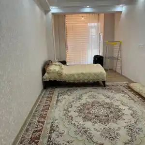 2-комн. квартира, 3 этаж, 105м², Пойтахт 90