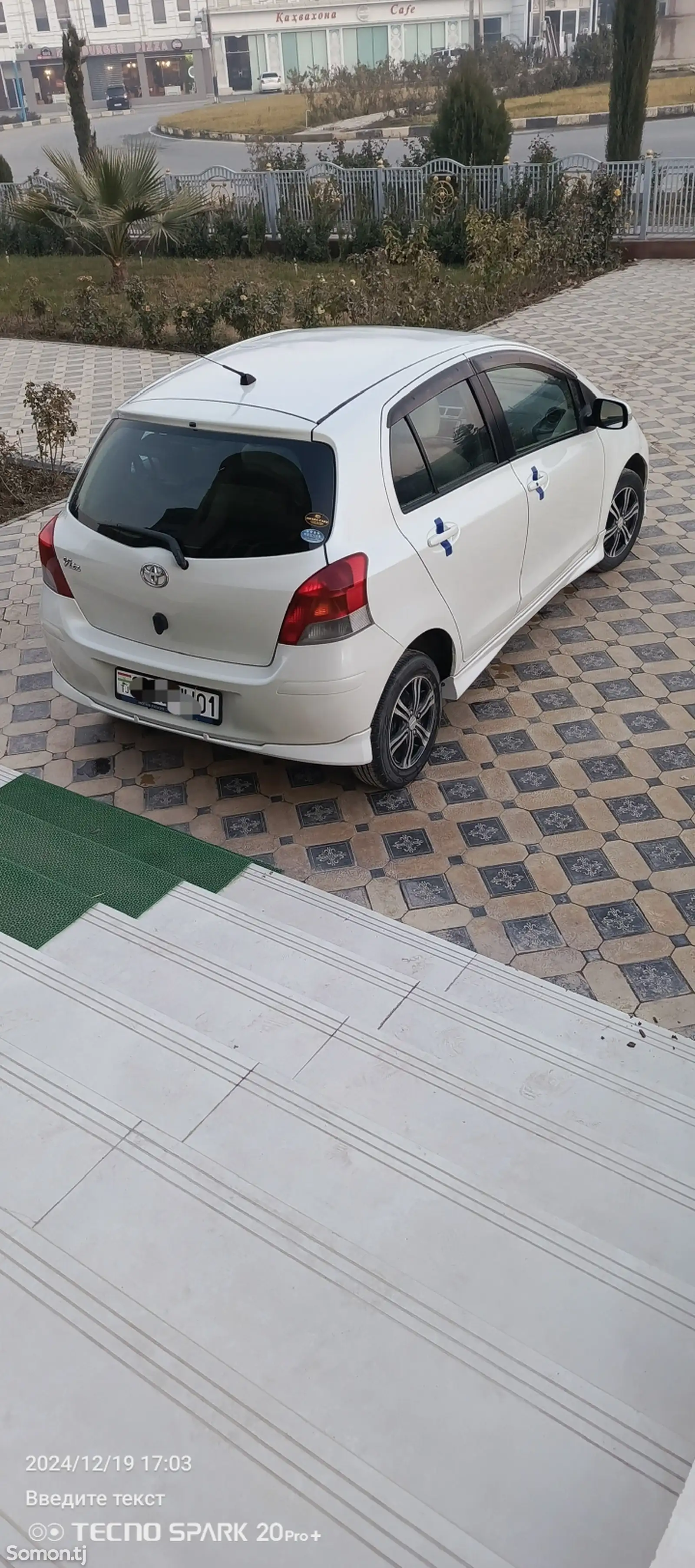 Toyota Vitz, 2010-1