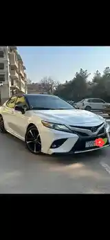 Toyota Camry, 2018-4