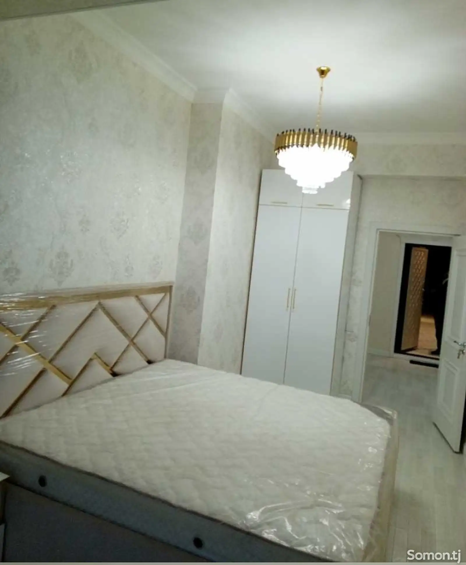 2-комн. квартира, 4 этаж, 72м², Сомони-1