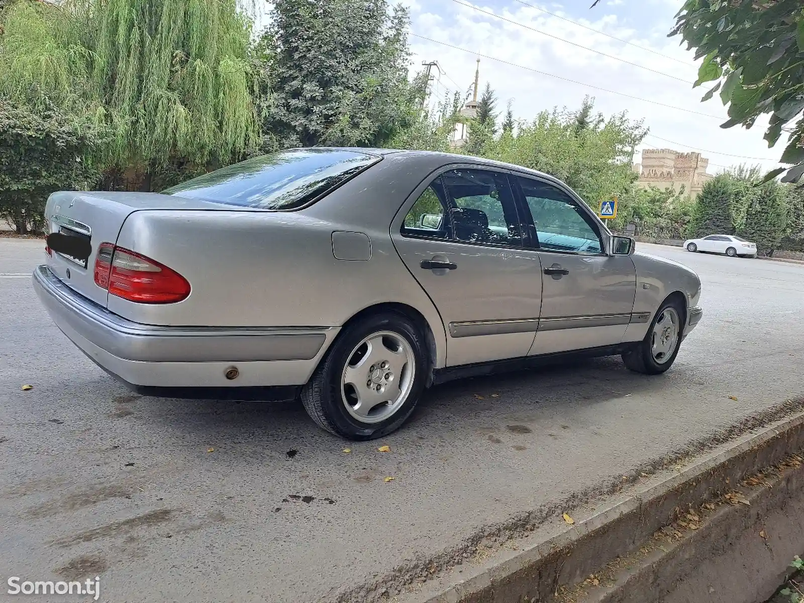 Mercedes-Benz E class, 1995-6