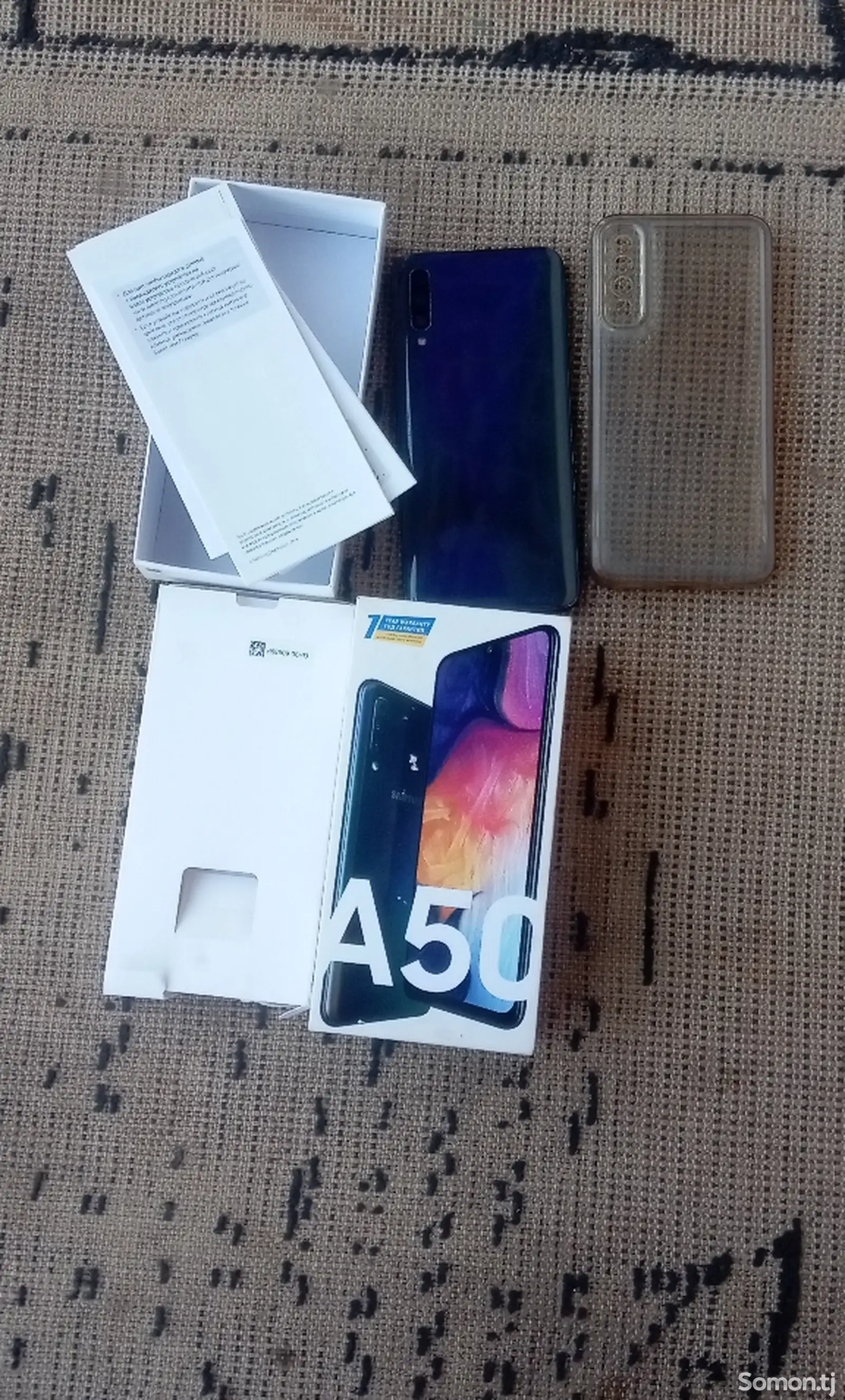 Samsung Galaxy A50-1