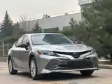 Toyota Camry, 2018-6