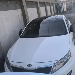 Kia K5, 2013