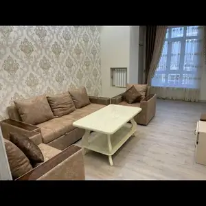 2-комн. квартира, 11 этаж, 60м², Шохмансур