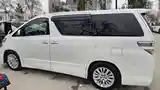 Toyota Vellfire, 2014-3