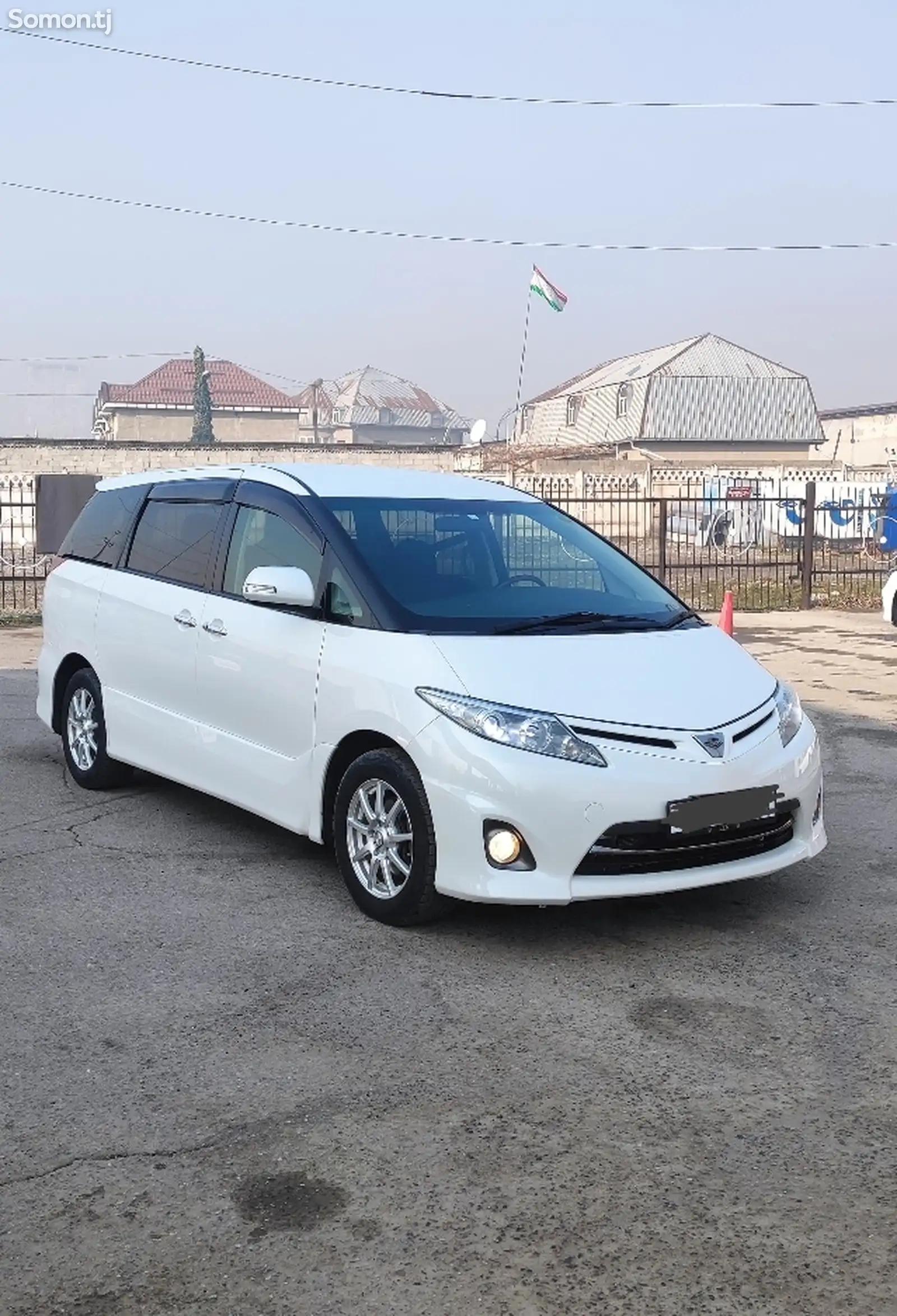 Toyota Estima, 2012-1