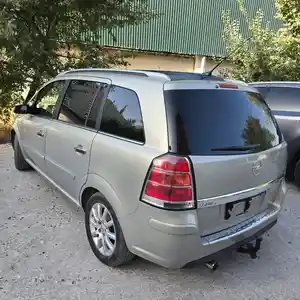 Opel Zafira, 2007