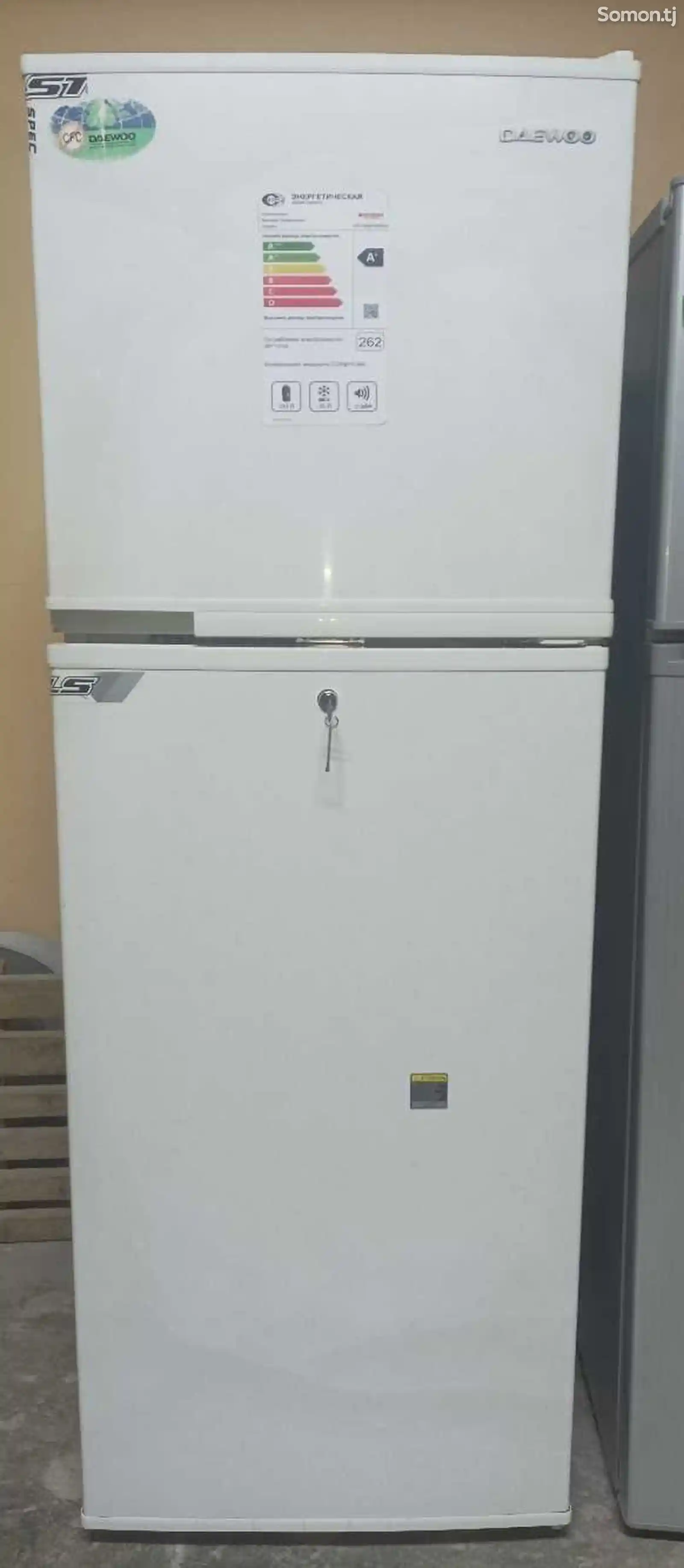 Холодильник Daewoo No Frost-1