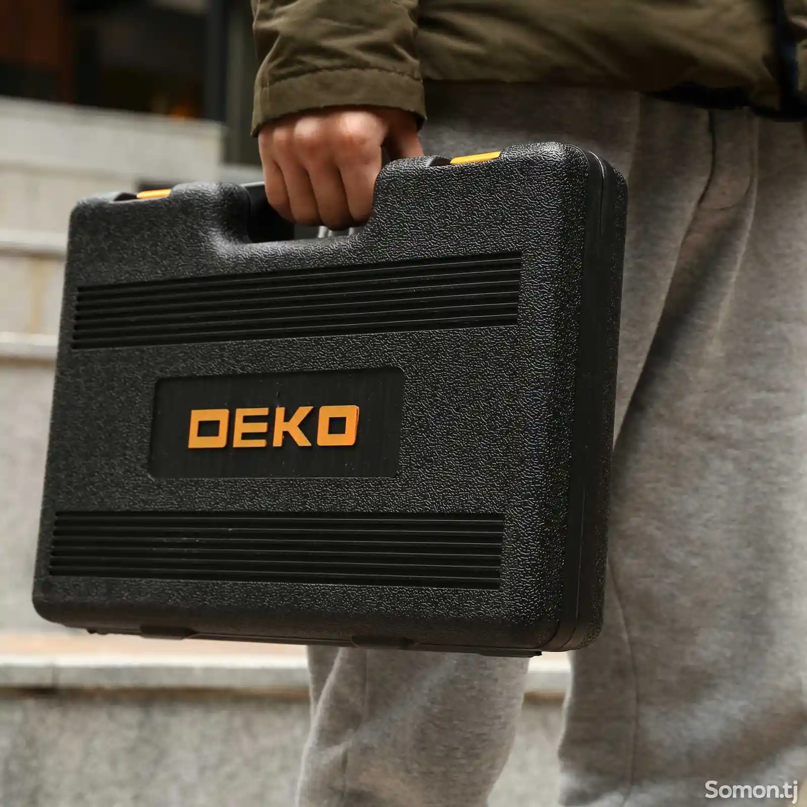 Набор инструментов Deko DKMT63-12