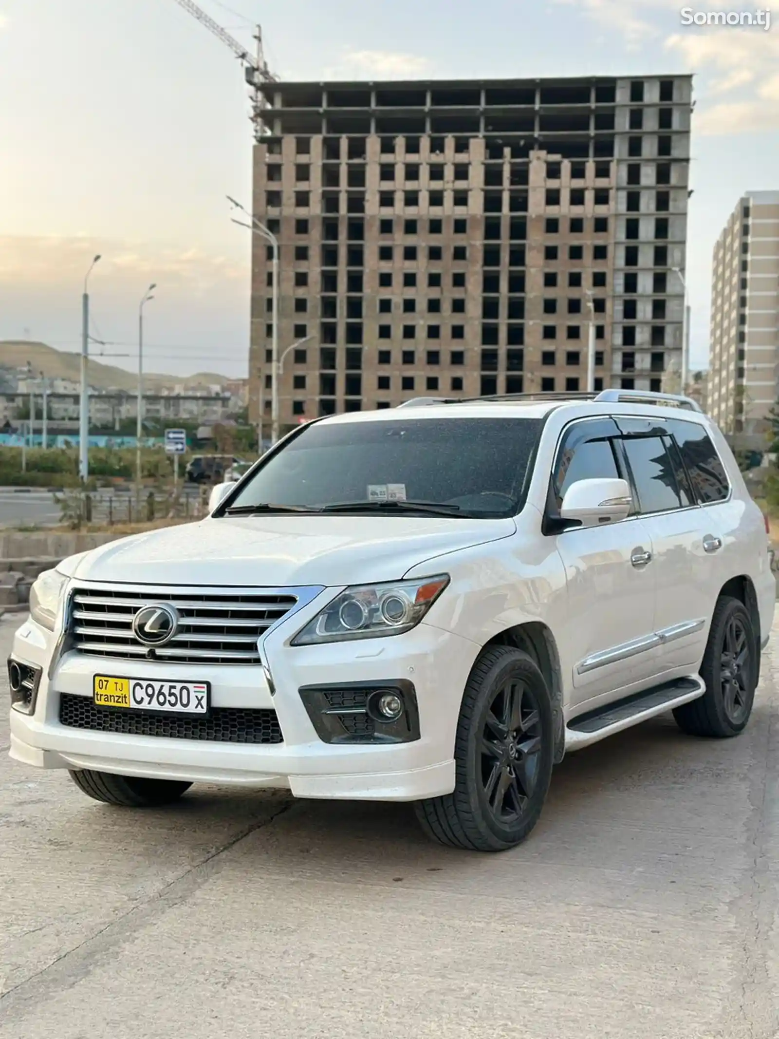 Lexus LX series, 2010-3