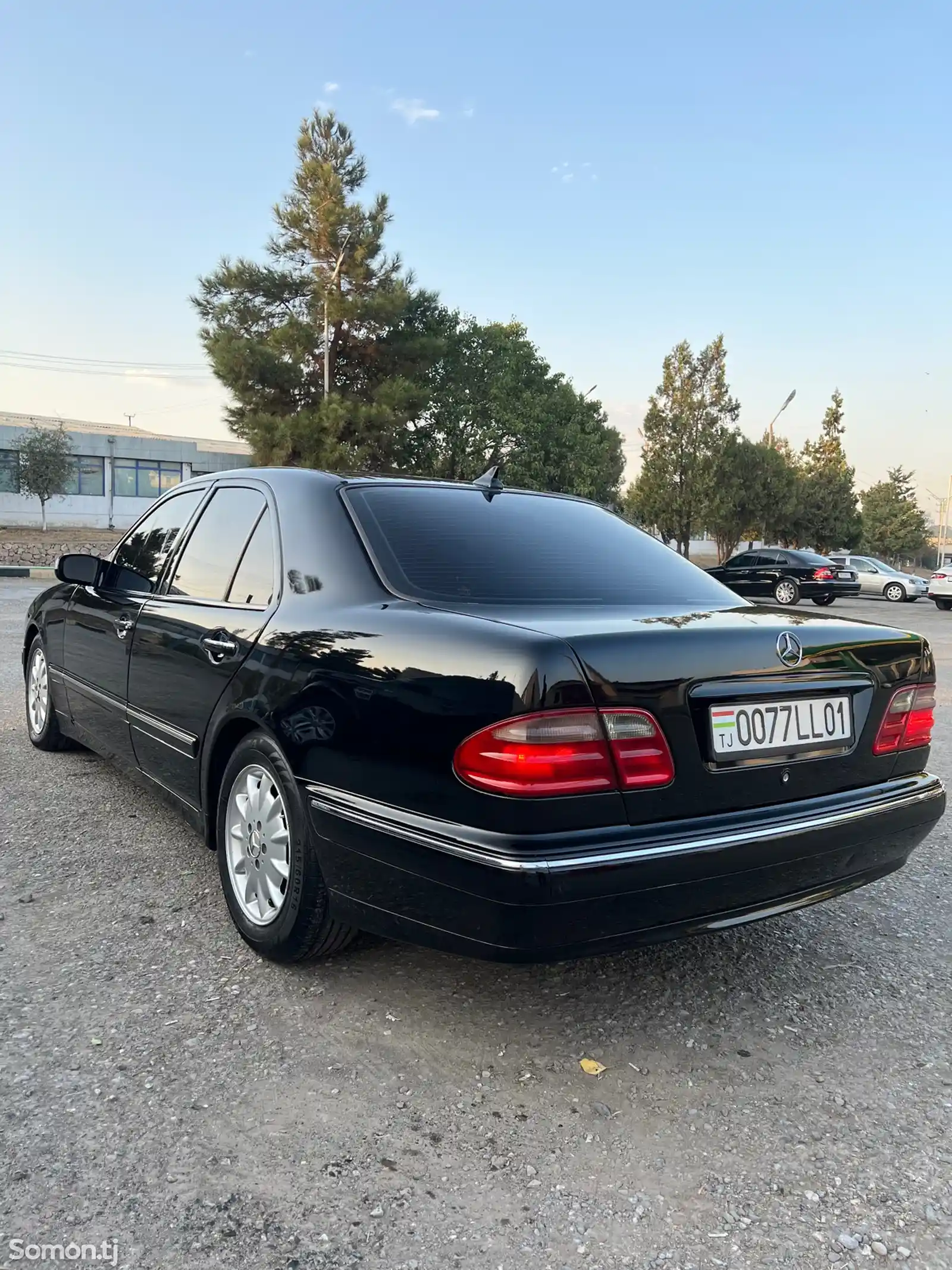 Mercedes-Benz E class, 2000-4