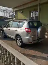 Toyota RAV 4, 2011-9