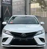 Toyota Camry, 2018-2