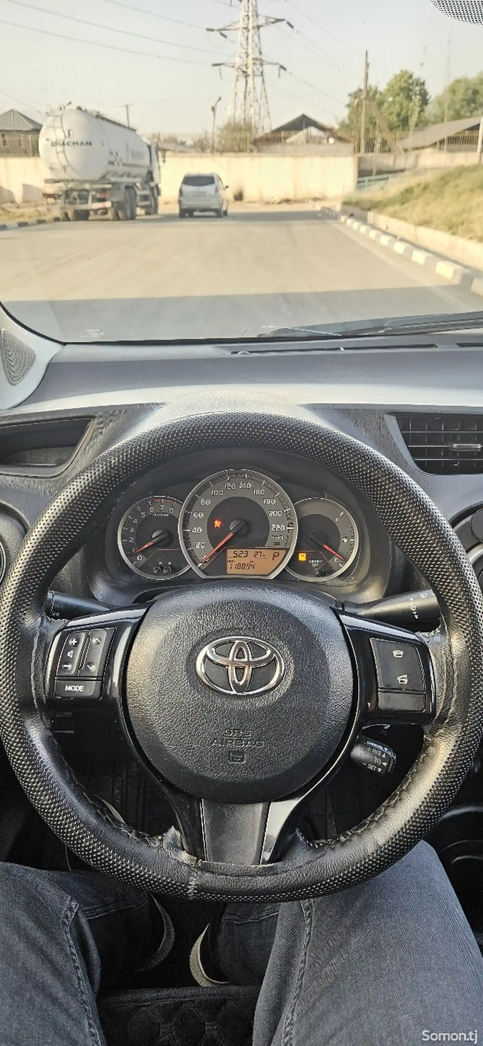 Toyota Vitz, 2017-8