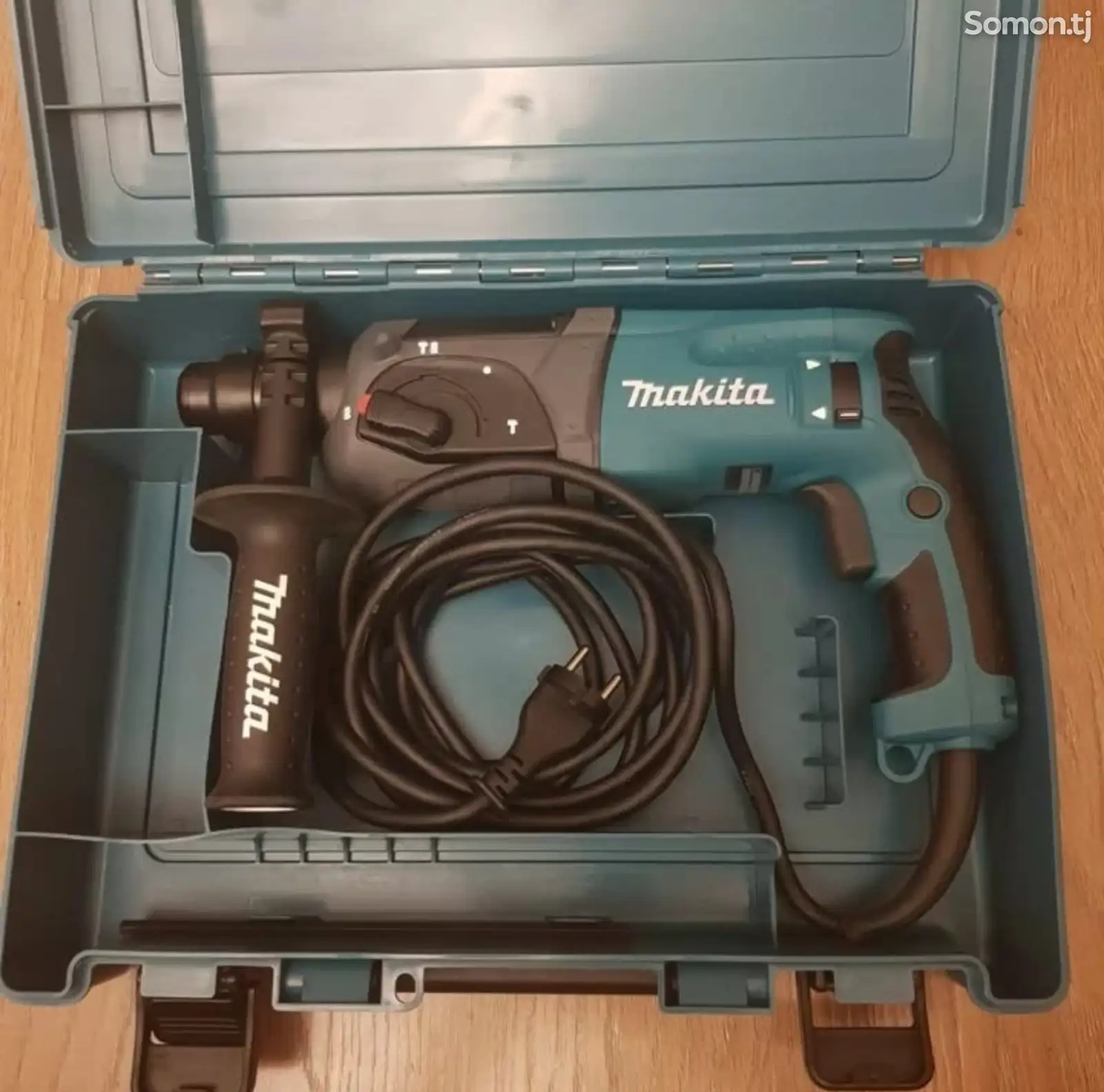 Перфоратор makita 2470-1