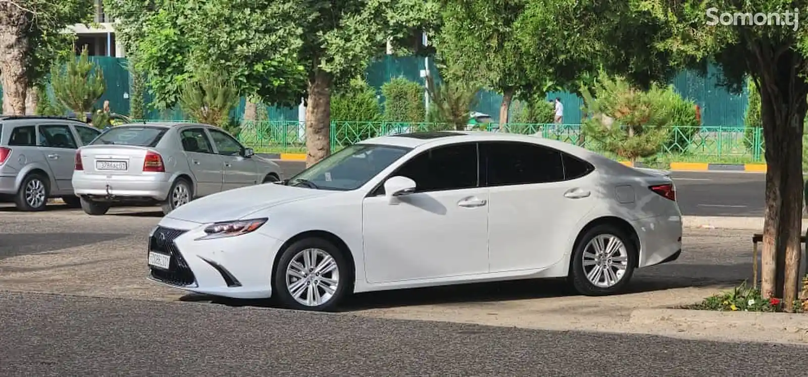 Lexus ES series, 2014-7