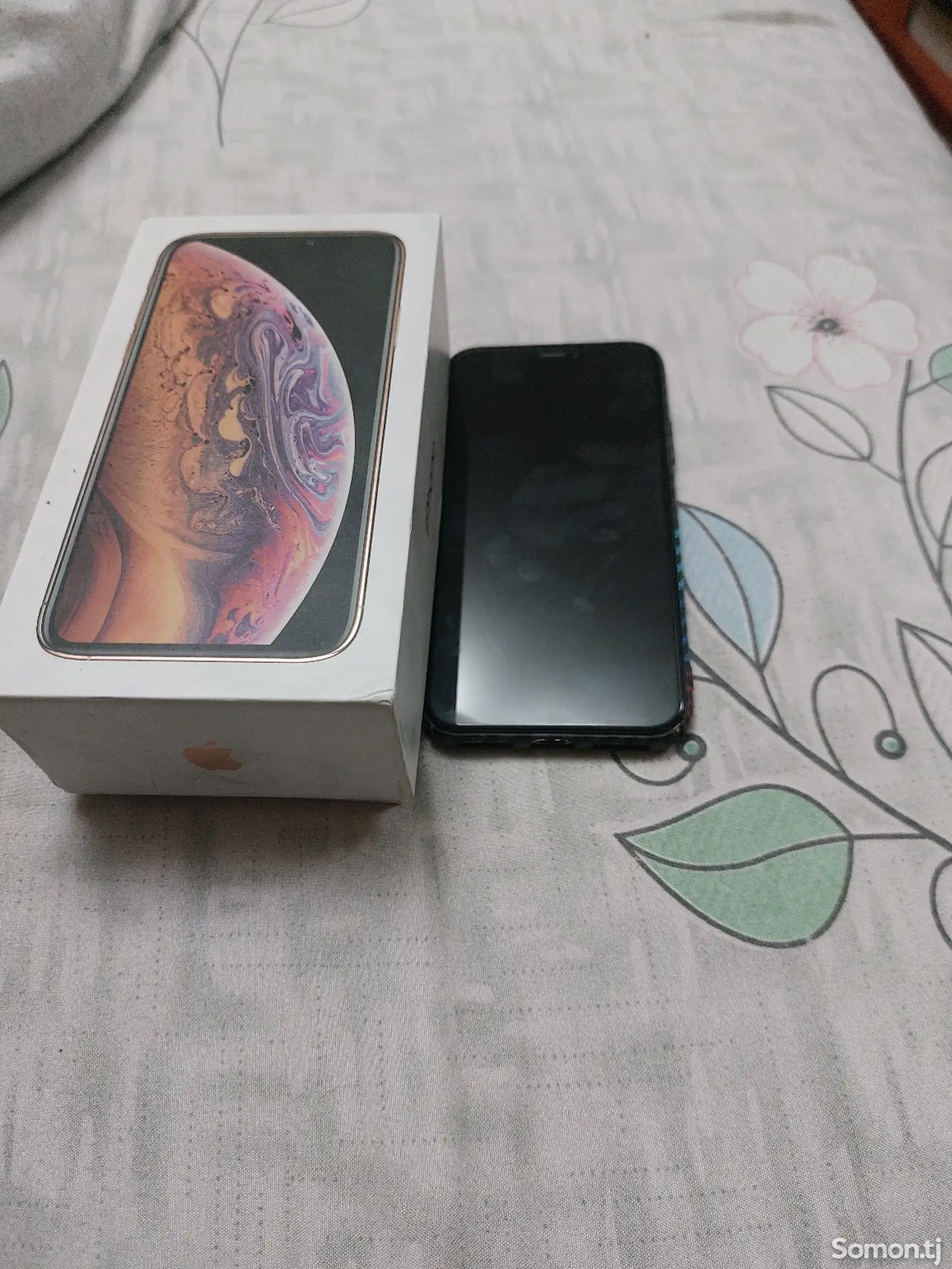 Apple iPhone Xs, 256 gb, Gold-1