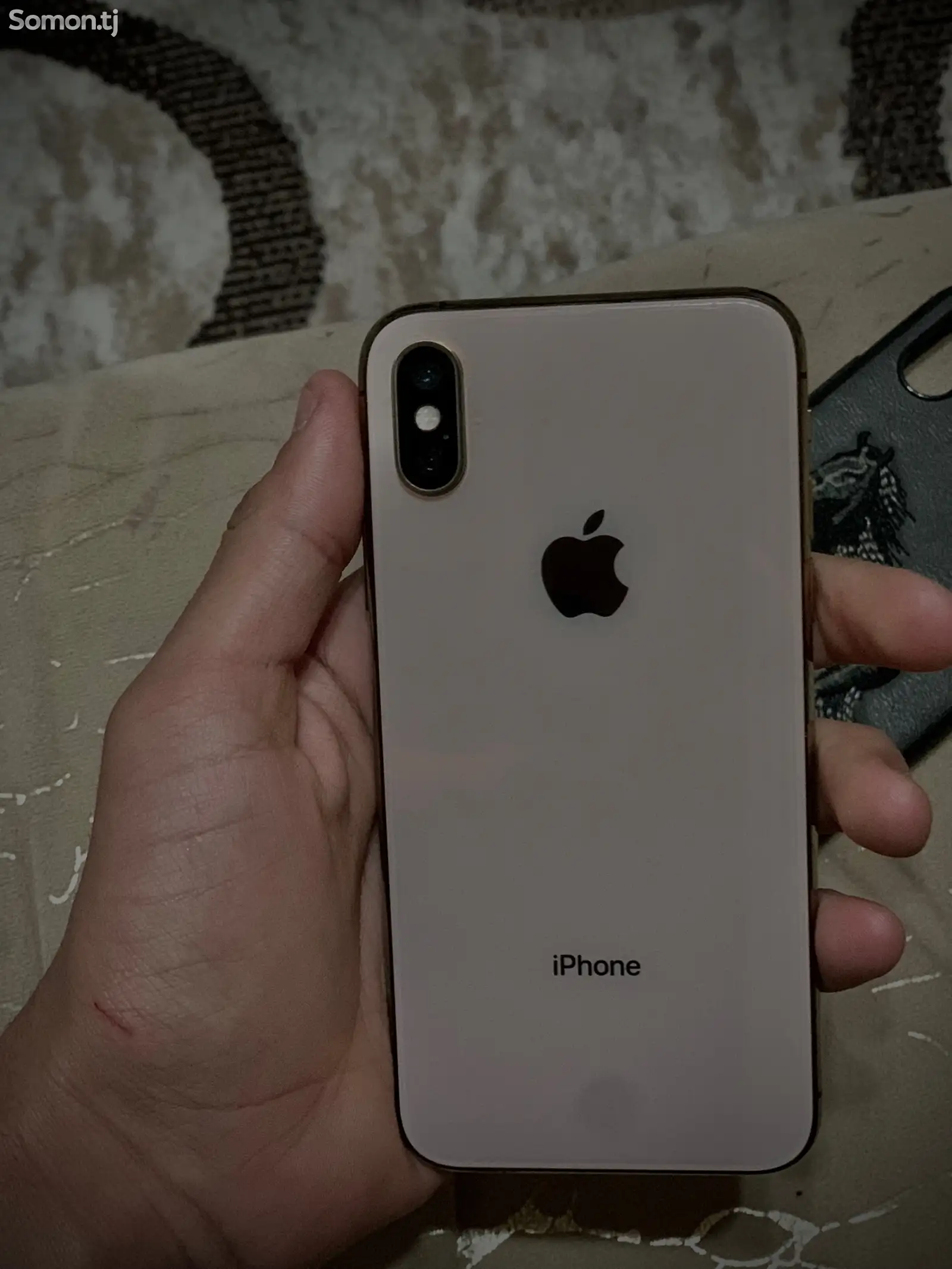 Apple iPhone Xs, 64 gb, Gold-1