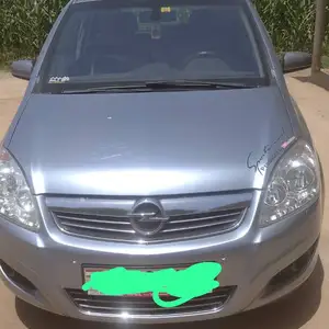 Opel Zafira, 2008