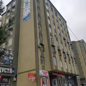 2-комн. квартира, 6 этаж, 50м², бозори хурока