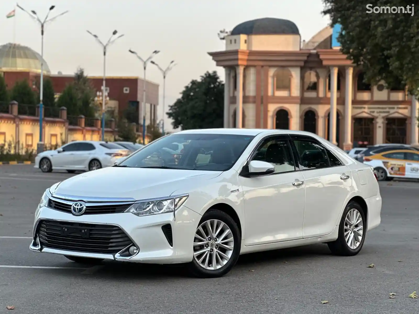 Toyota Camry, 2015-3