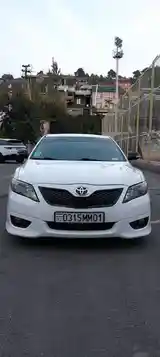 Toyota Camry, 2010-3