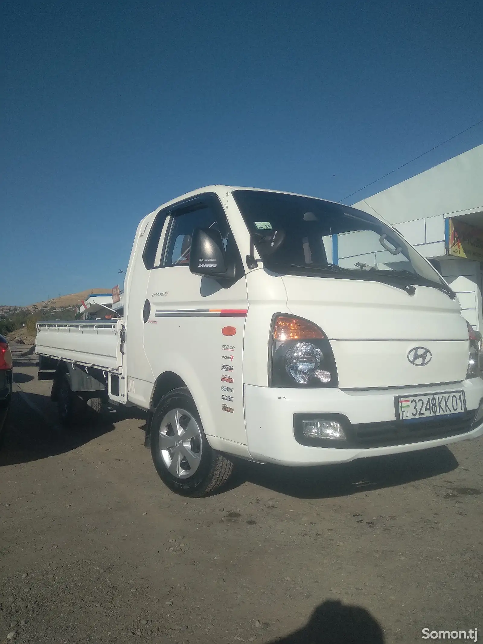 Бортовой автомобиль Hyundai Porter, 2015-3