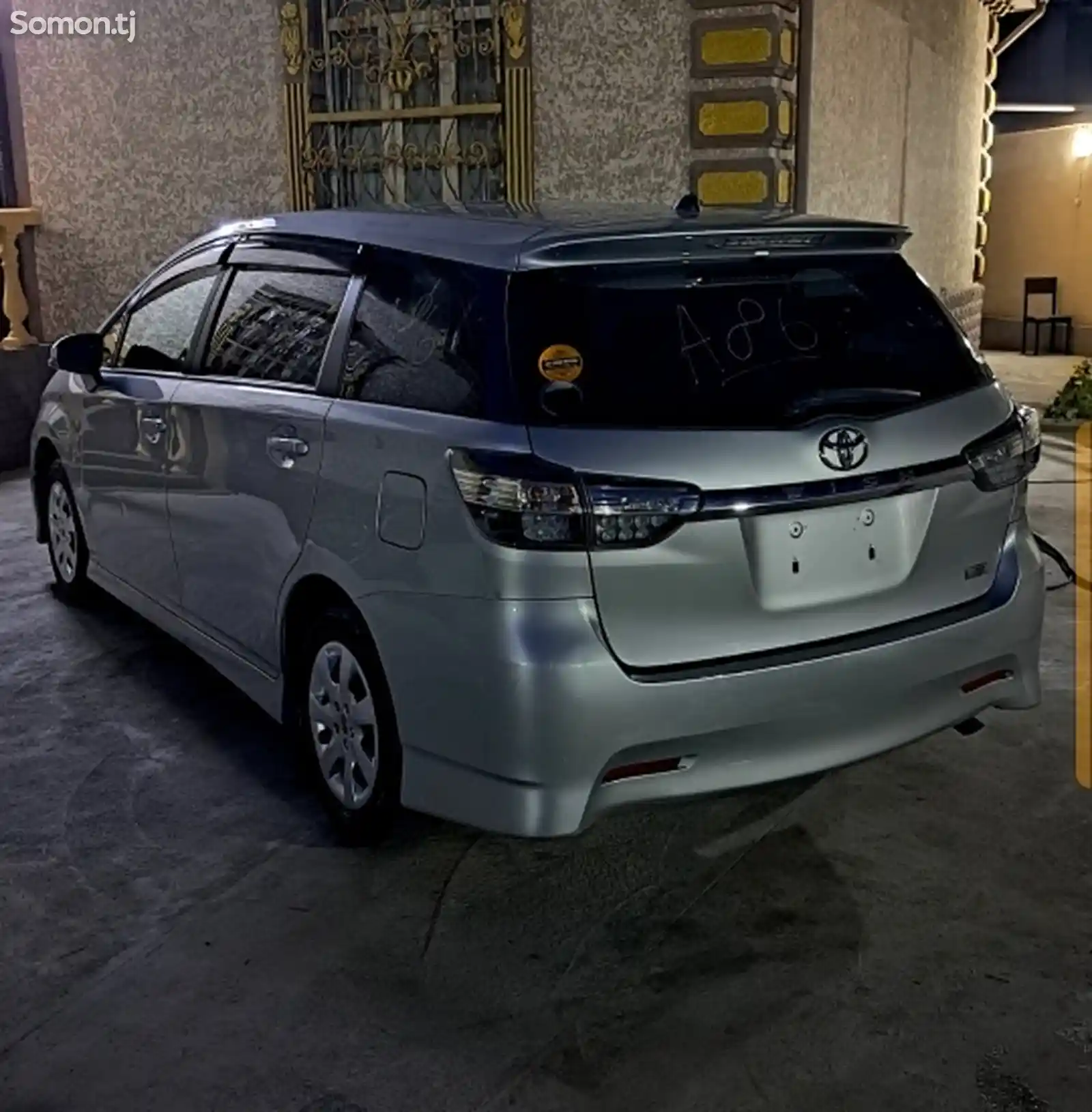 Toyota Wish, 2015-6