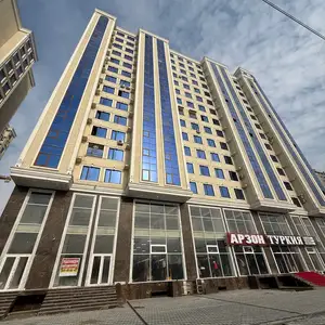 2-комн. квартира, 14 этаж, 70 м², 102 мкр