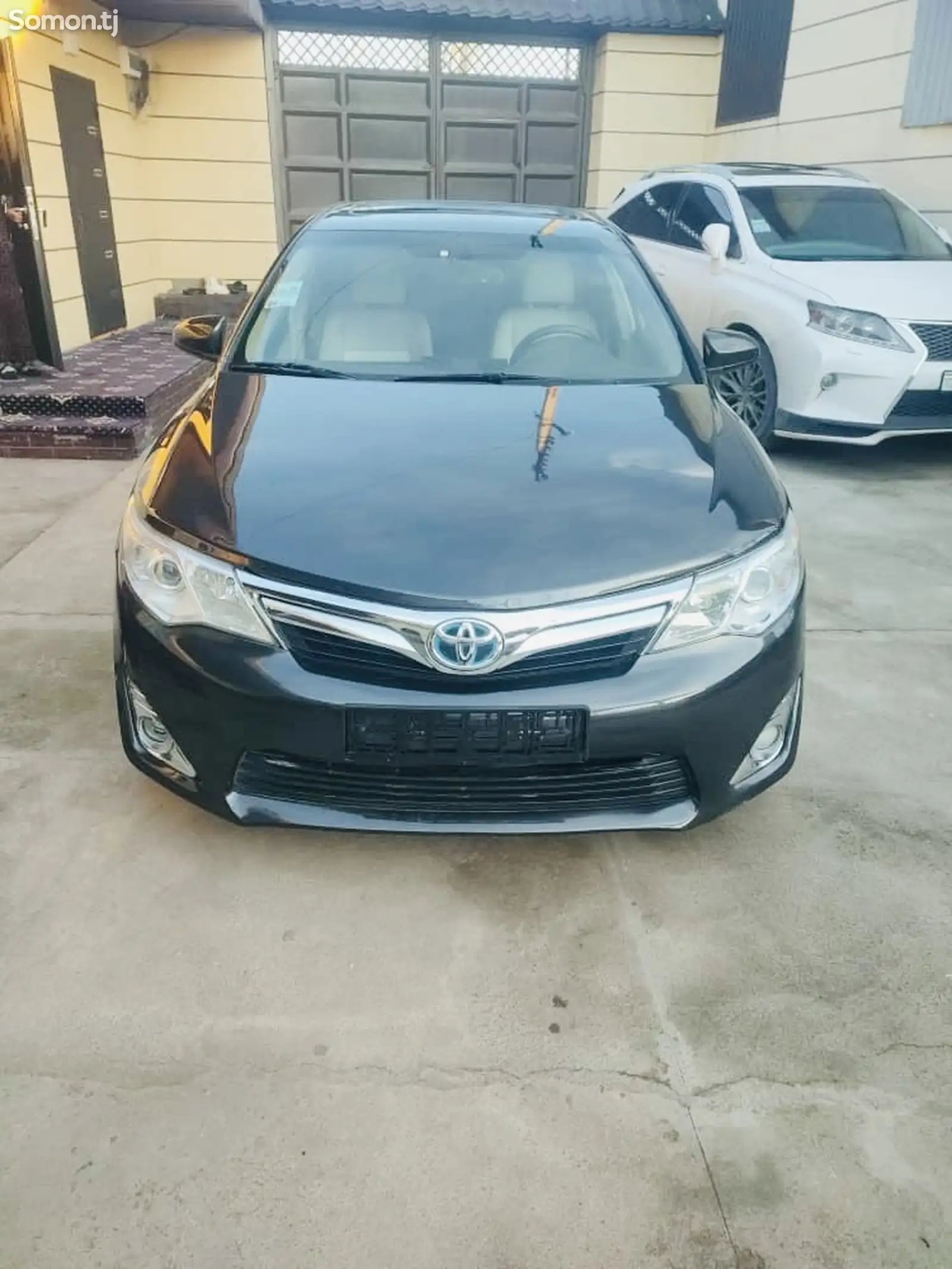 Toyota Camry, 2013-1