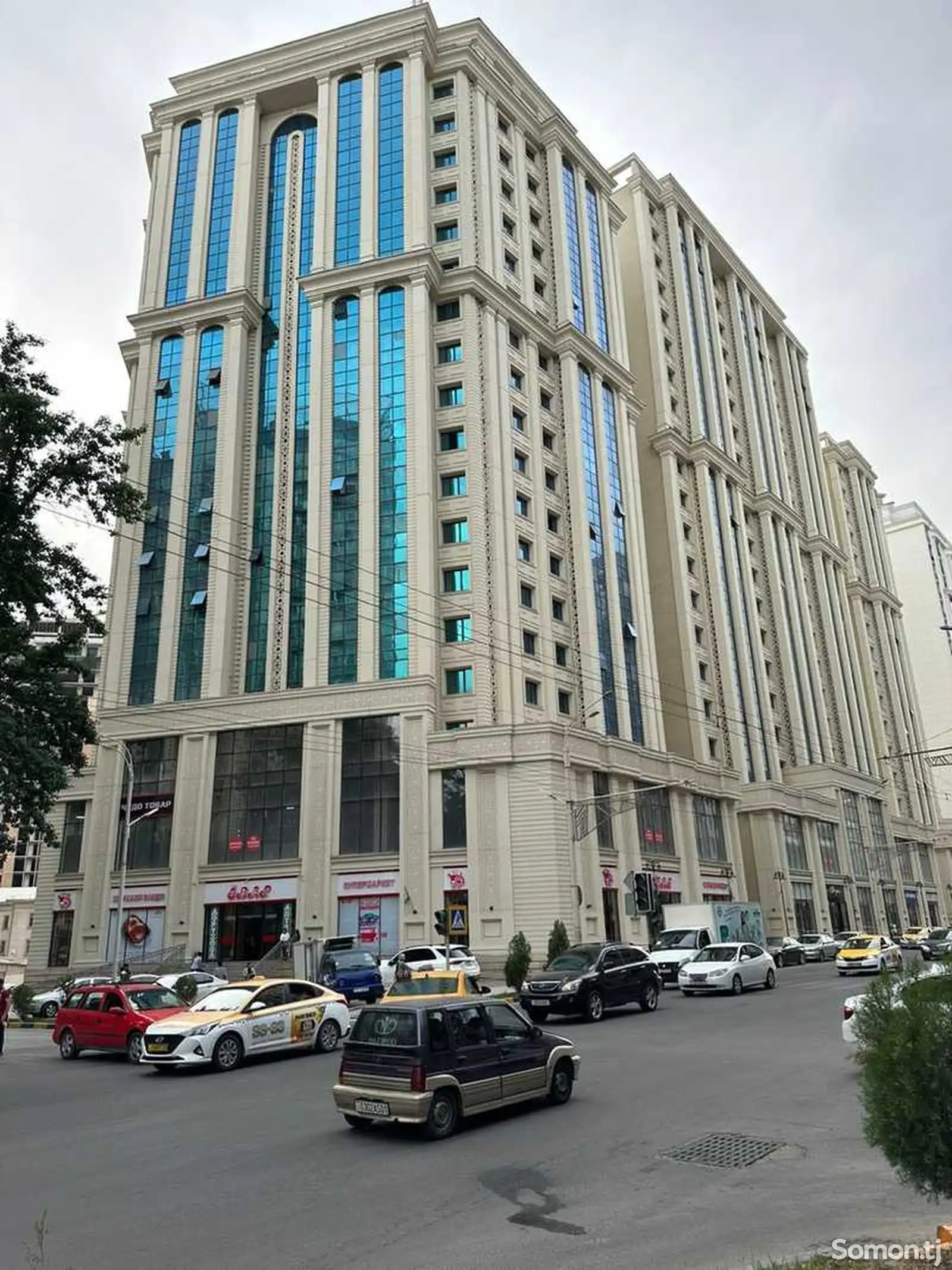 2-комн. квартира, 10 этаж, 80м², хона дар пули санги доми ёвар-1