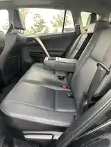 Toyota RAV 4, 2017-12