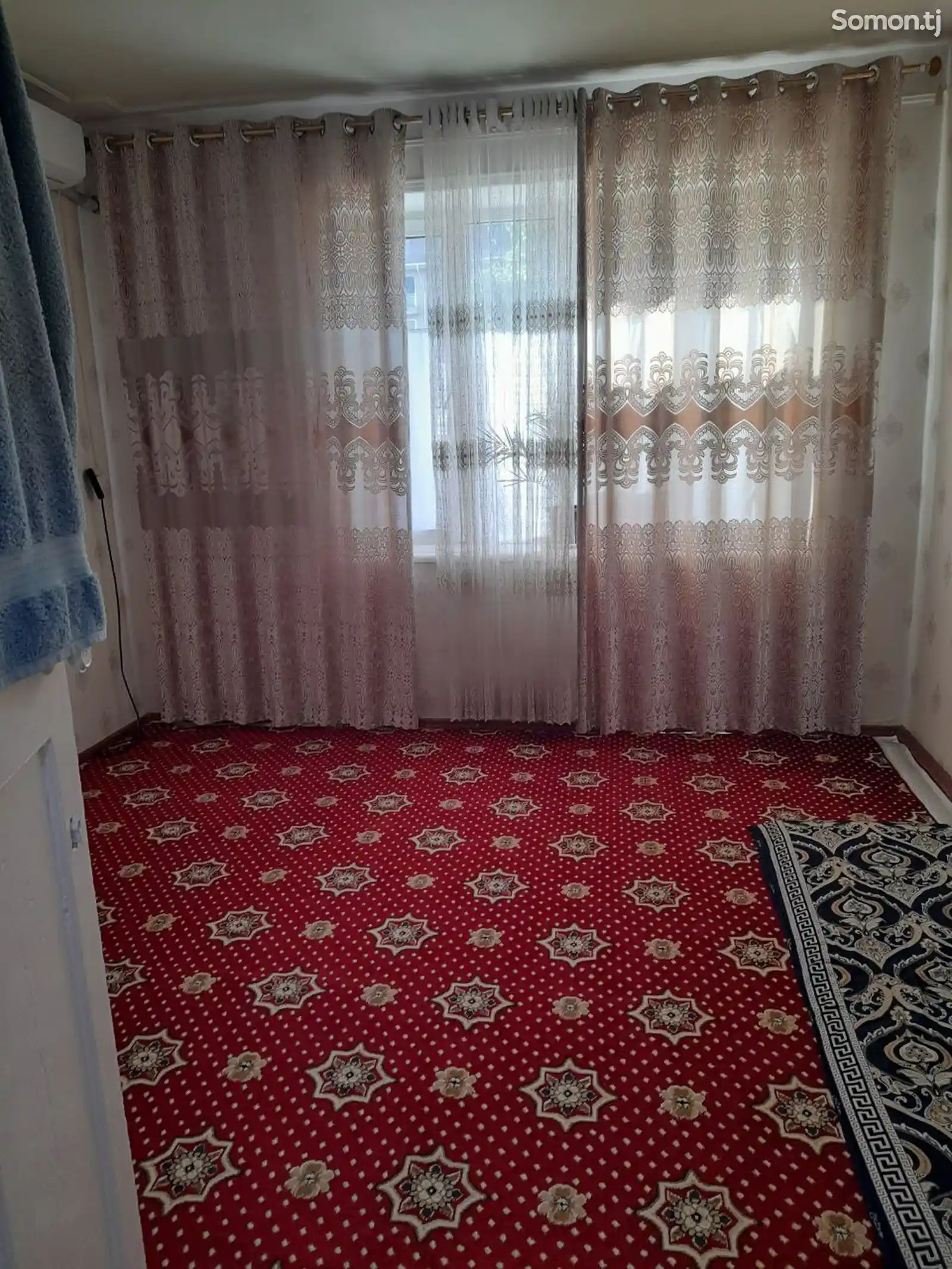 3-комн. квартира, 1 этаж, 60 м², Айни 74-3