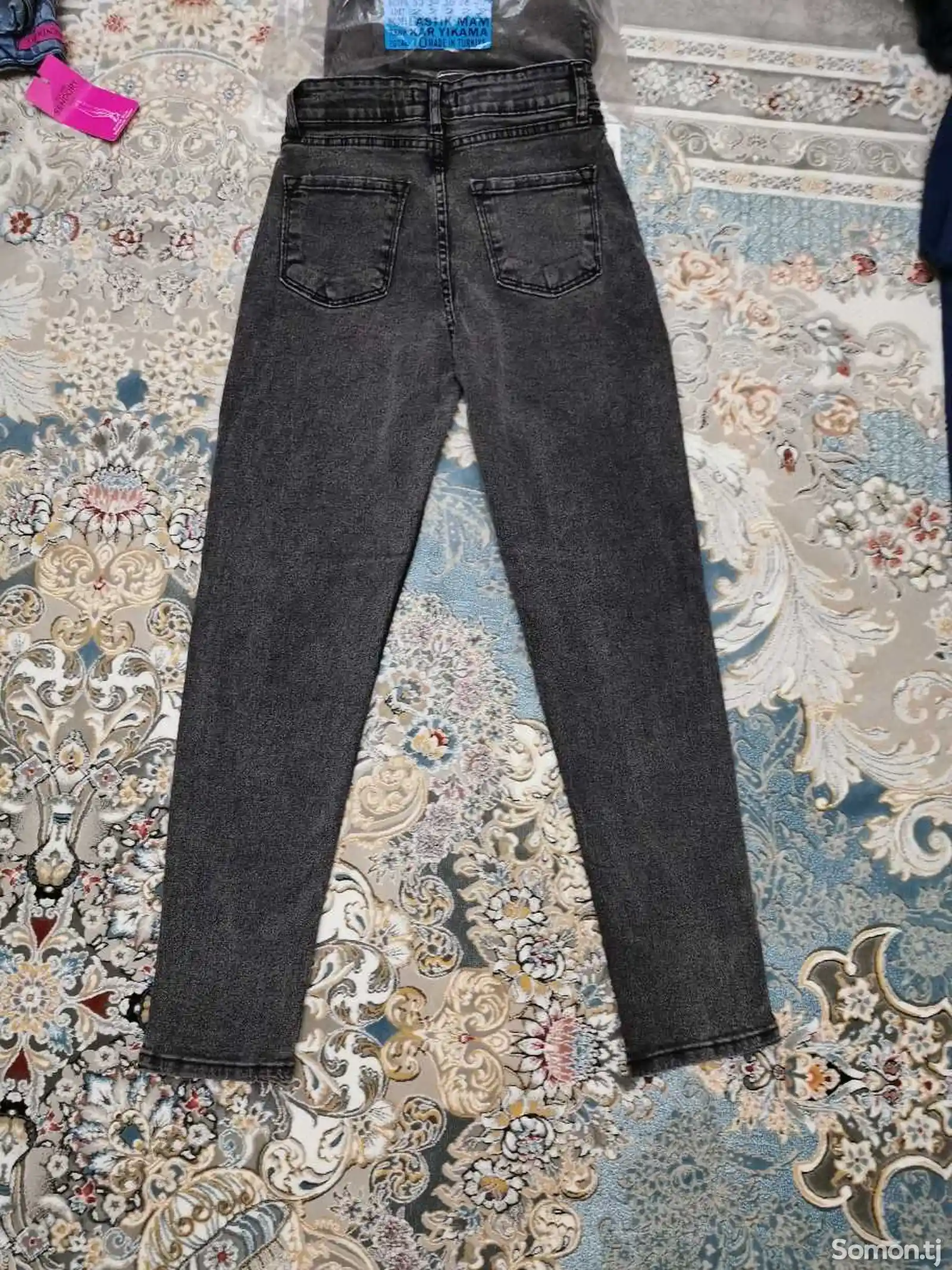 Женские джинсы-2